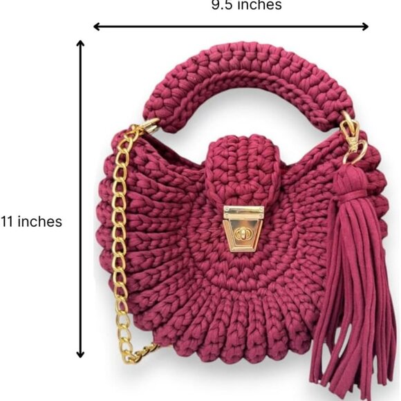 Eco-Conscious Boho Crossbody Bag - Woven Design with Elegant Tassels & Chain - Picture 3 of 9